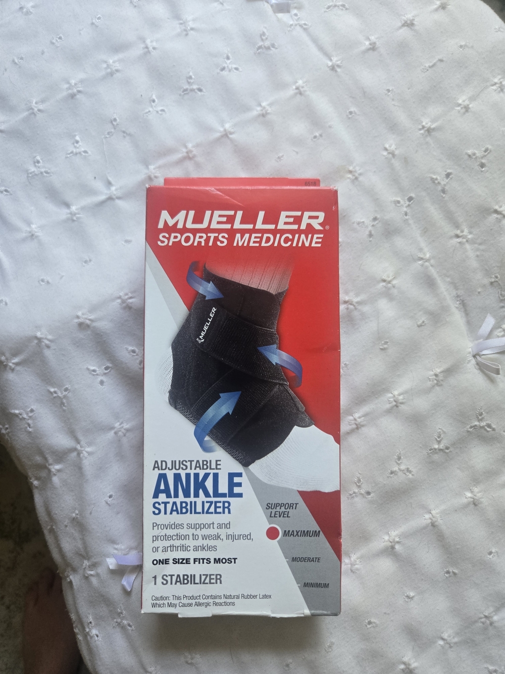 Mueller Adjustable Ankle Stabilizer - Black